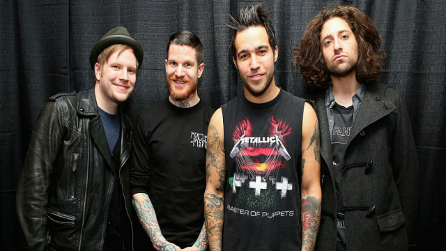 Kisah Perjalanan Karir Fall Out Boy Sebagai Salah Satu Band Emo Dengan Sentuhan Pop-Punk